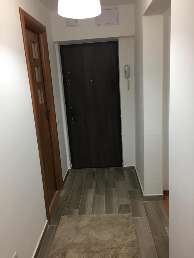 Roby Apartament Bucarest Exterior foto