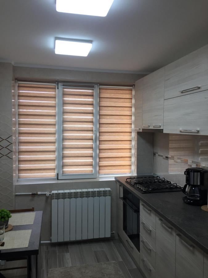 Roby Apartament Bucarest Exterior foto
